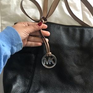 michael kors tote